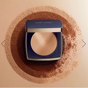 NWT | ESTEE LAUDER Double Wear Powder Foundation.